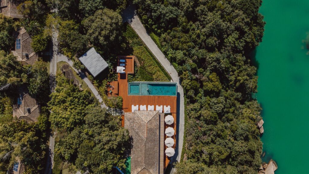 De Iguaçu à Pipa: os 22 hotéis com chaves Michelin do Brasil